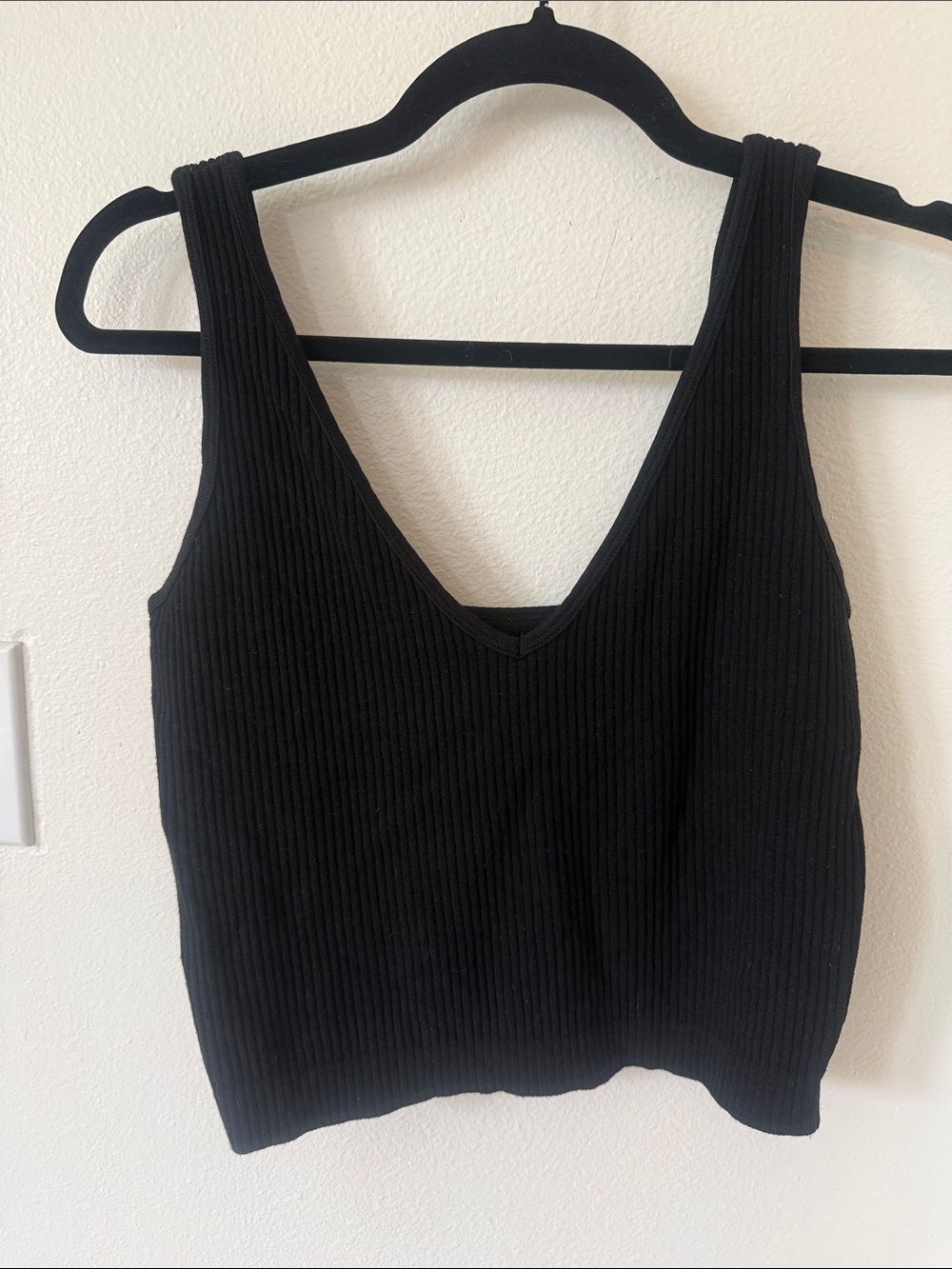 Free People Black Ribbed V-Neck Crop Tank